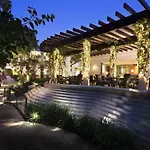 Sunset Marquis Hotel & Villas
